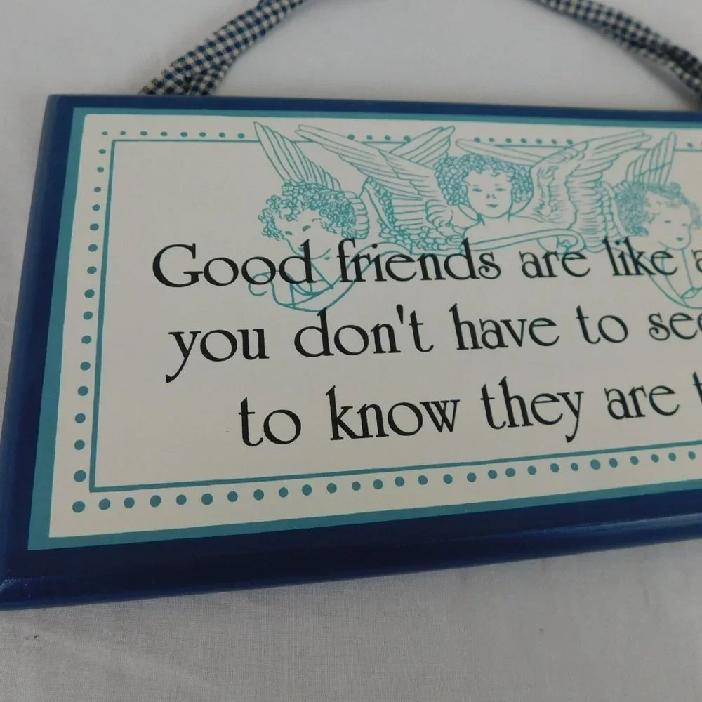 Moywaywa Quote Good Friends are Like Angels Navy Wood Wall Plaque 11